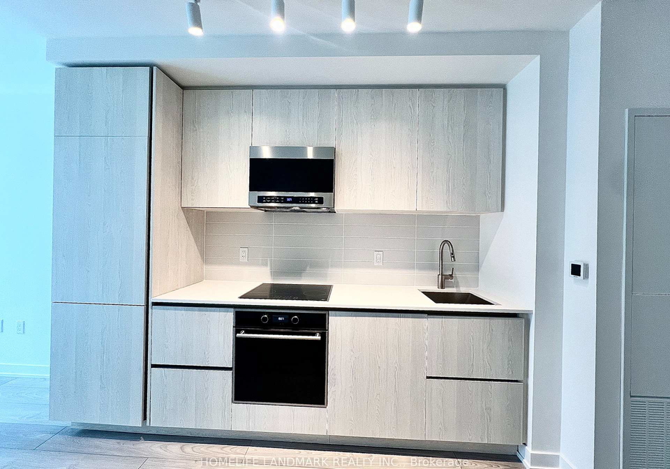 110-broadway-avenue-toronto-ontario-c12478144