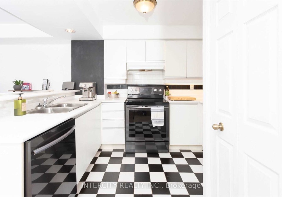 801-king-street-w-toronto-ontario-c12478429