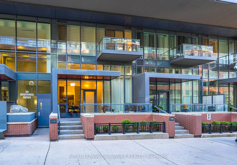 20-bruyeres-mews-toronto-ontario-c12478498
