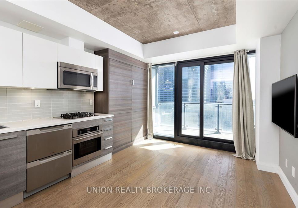 224-king-street-w-toronto-ontario-c12478618