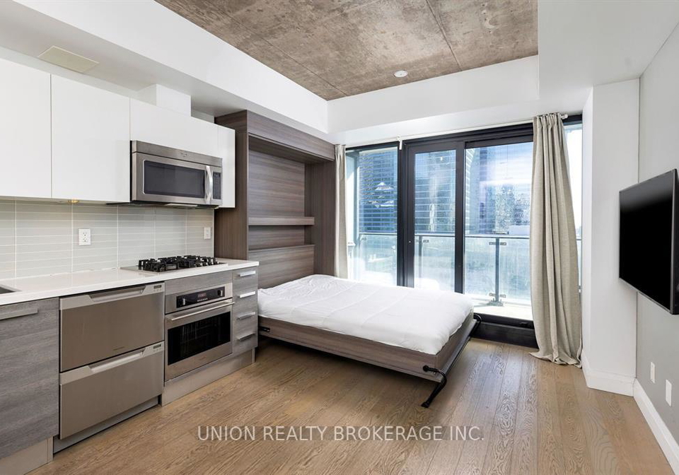 224-king-street-w-toronto-ontario-c12478618