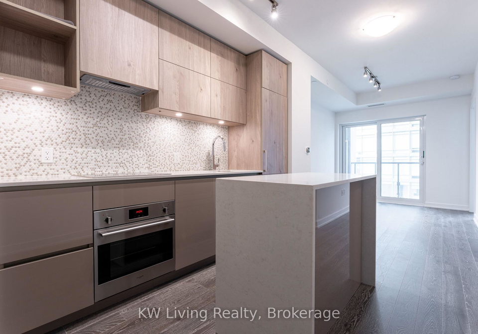 1-yorkville-avenue-toronto-ontario-c12478670