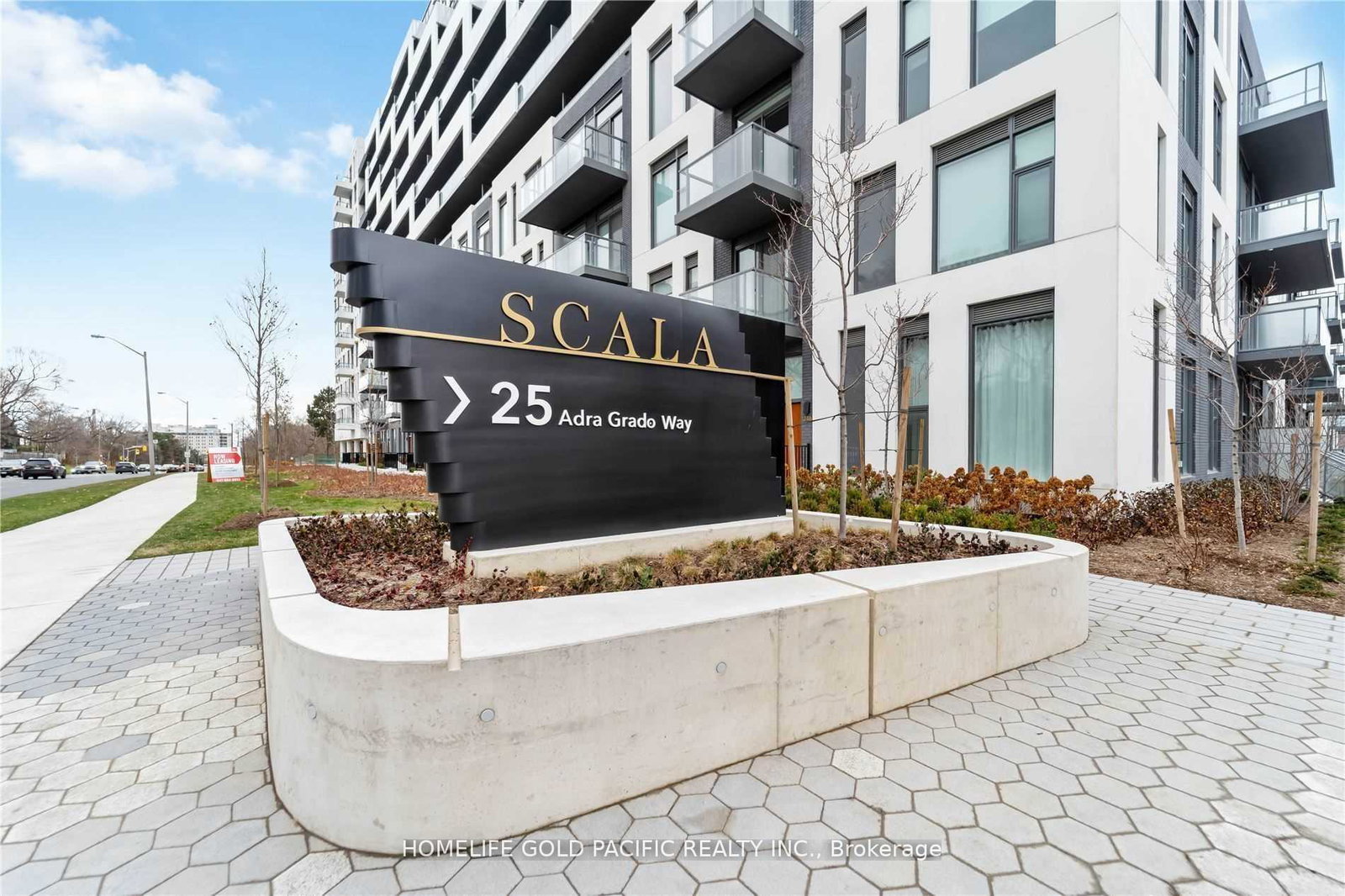 25-adra-grado-way-north-york-ontario-c12478682