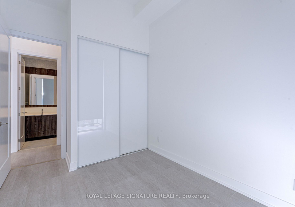 25-adra-grade-way-north-york-ontario-c12478932