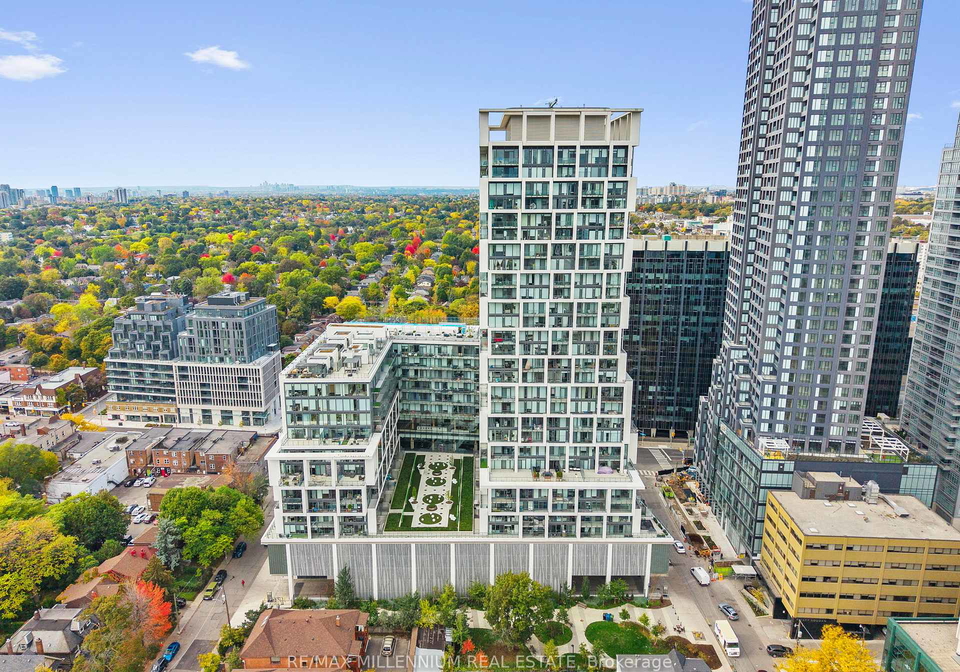 5-soudan-avenue-toronto-ontario-c12478948