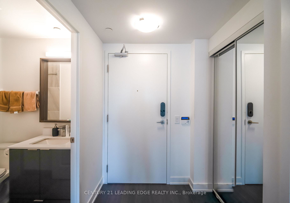 543-richmond-street-w-toronto-ontario-c12479258