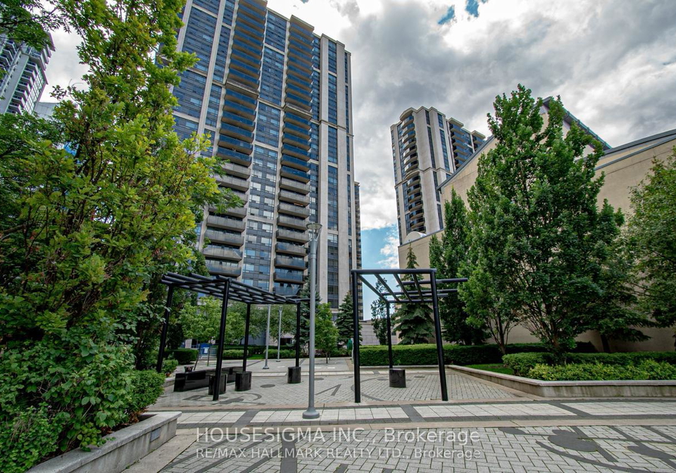 155-beecroft-road-toronto-ontario-c12479354