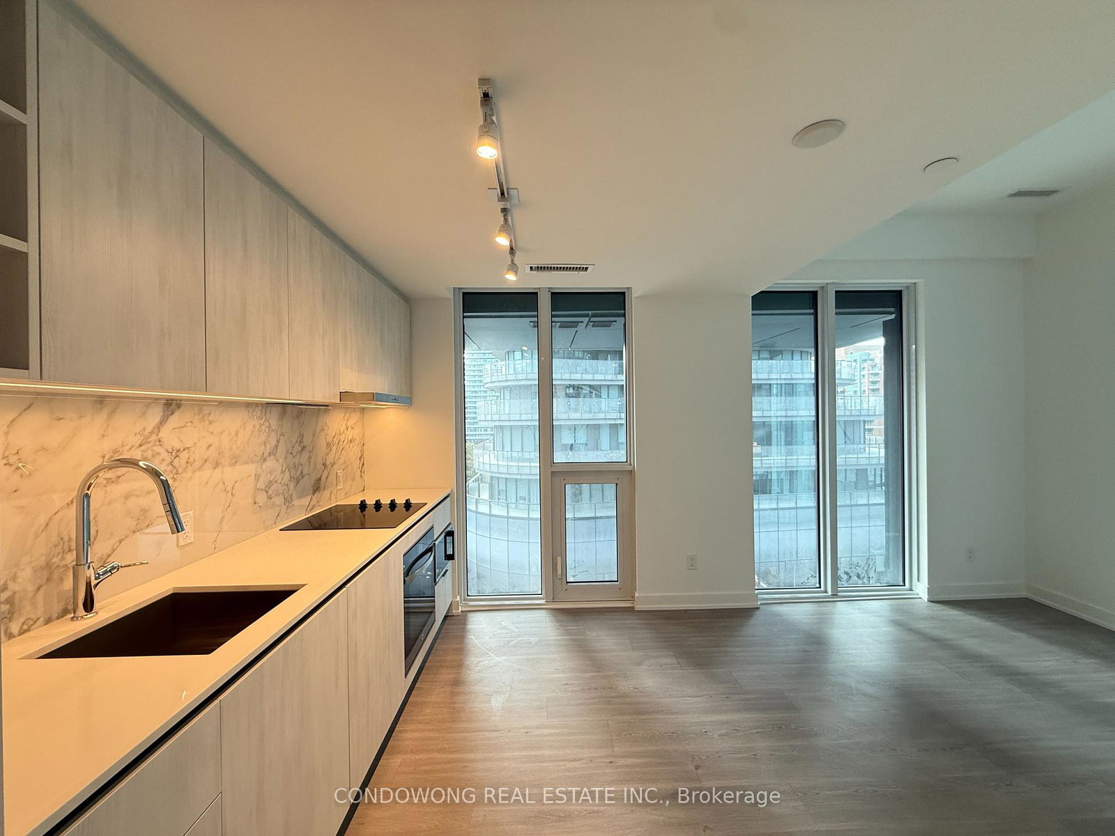 8-wellesley-street-w-toronto-ontario-c12479533