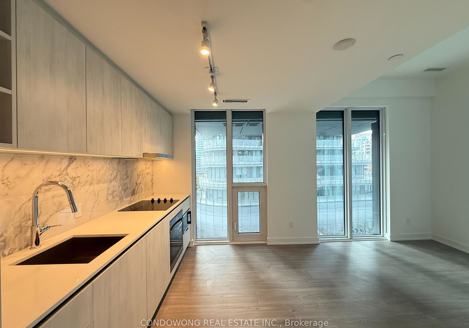 8-wellesley-street-w-toronto-ontario-c12479533