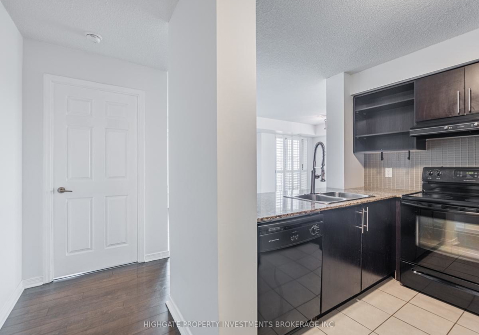 120-dallimore-circle-north-york-ontario-c12479538