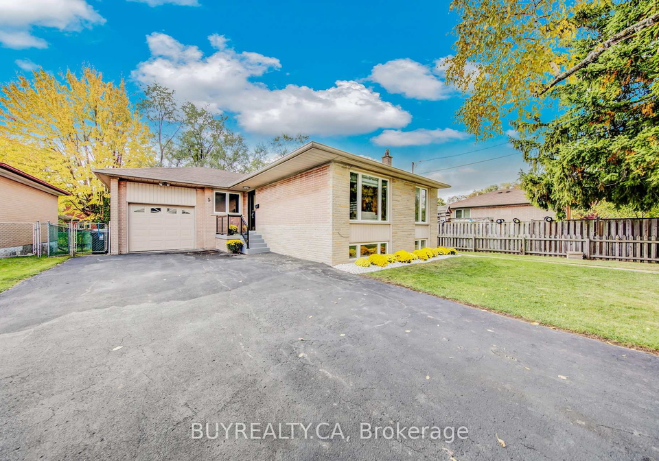 5-baintree-street-e-toronto-ontario-c12479807