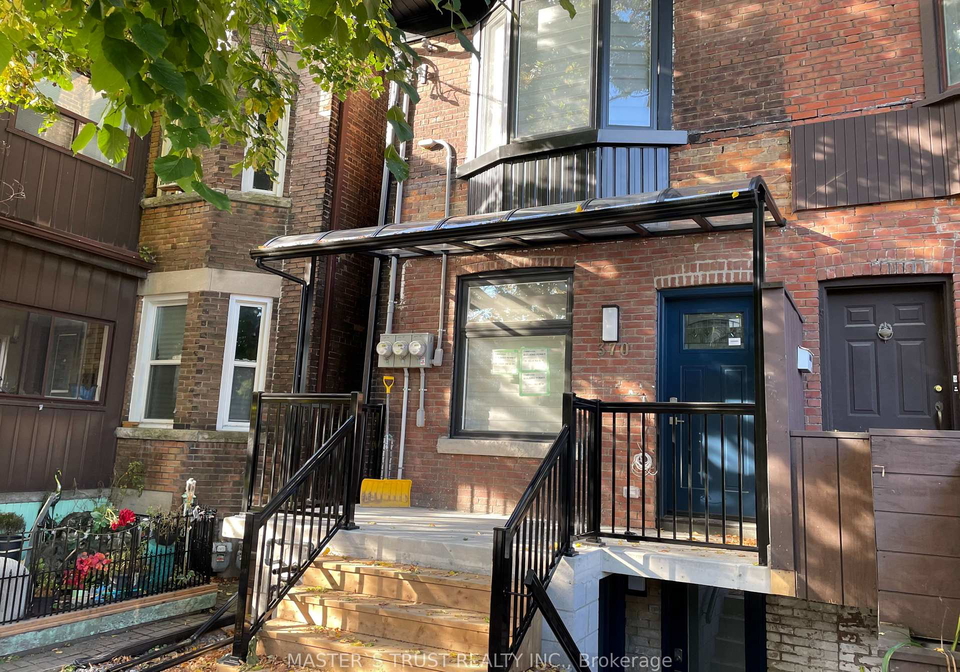 370-lippincott-street-toronto-ontario-c12479829