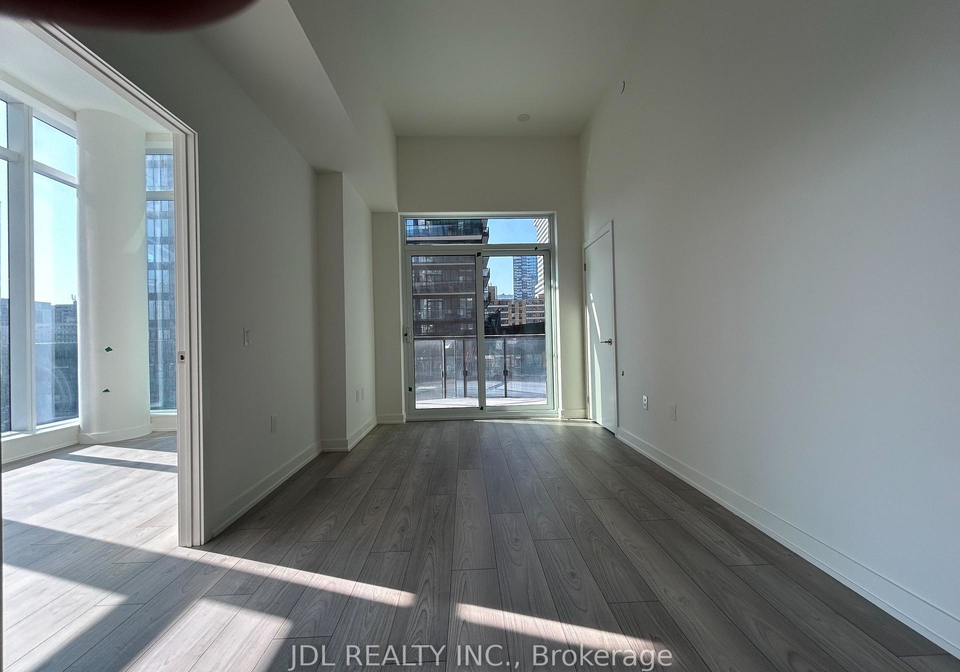 110-broad-avenue-toronto-ontario-c12479849