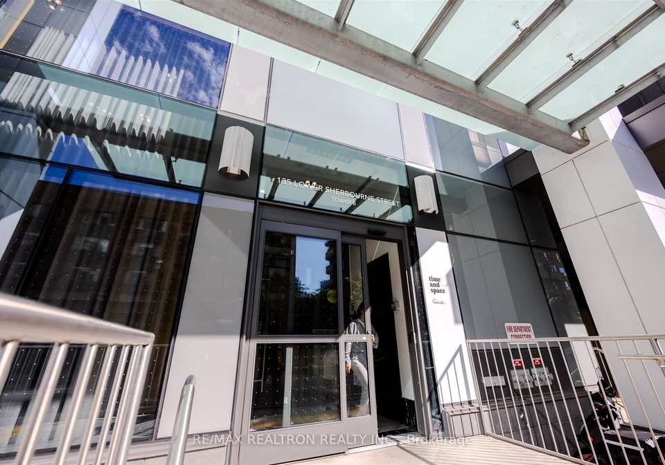 135-lower-sherbourne-street-toronto-ontario-c12479996