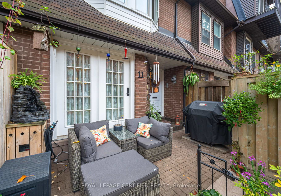 11-longboat-avenue-toronto-ontario-c12480044