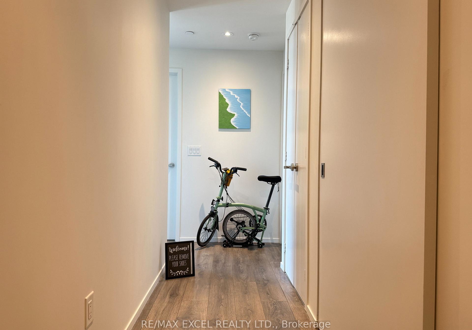 159-dundas-street-e-toronto-ontario-c12480180