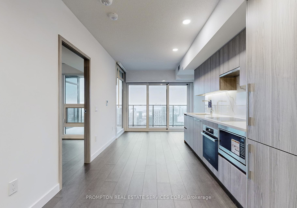3-cityplace-way-toronto-ontario-c12480316
