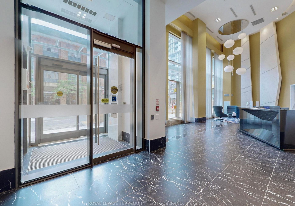 70-princess-street-toronto-ontario-c12480418