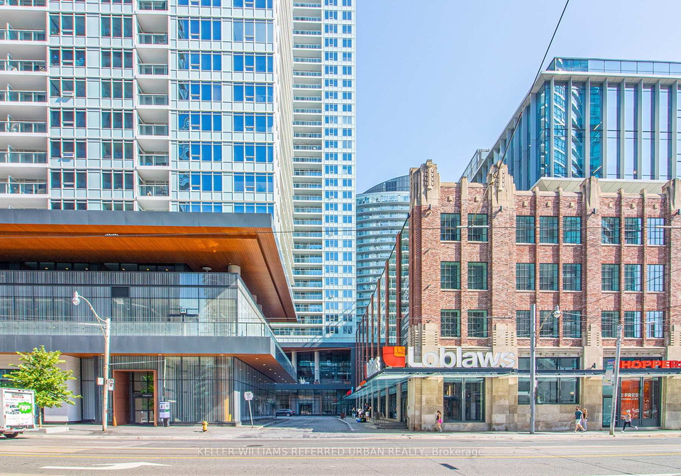 17-bathurst-street-toronto-ontario-c12480461