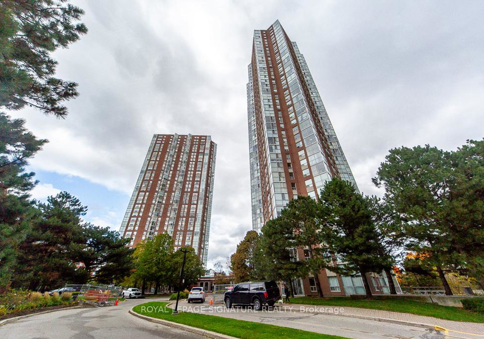7-concorde-place-north-york-ontario-c12480505