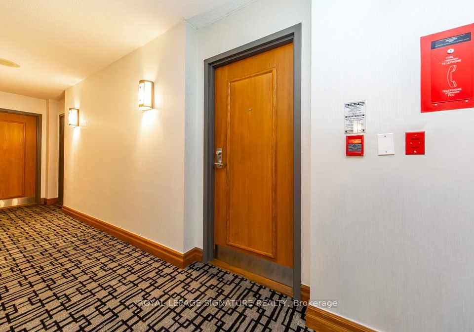 7-concorde-place-north-york-ontario-c12480505