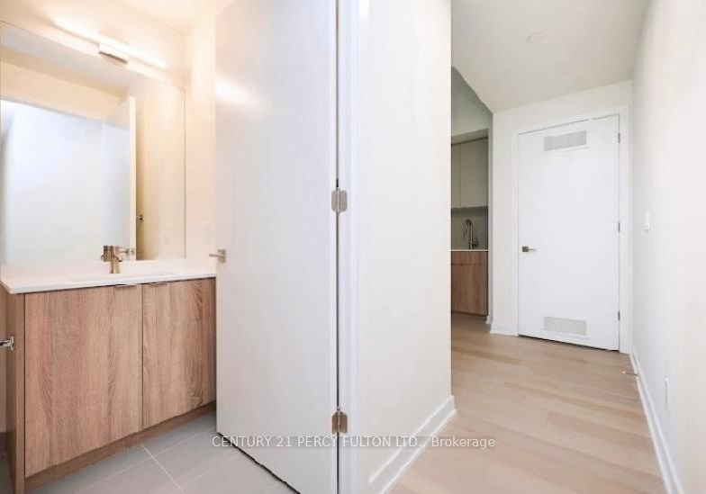 840-st-clair-avenue-w-toronto-ontario-c12480933