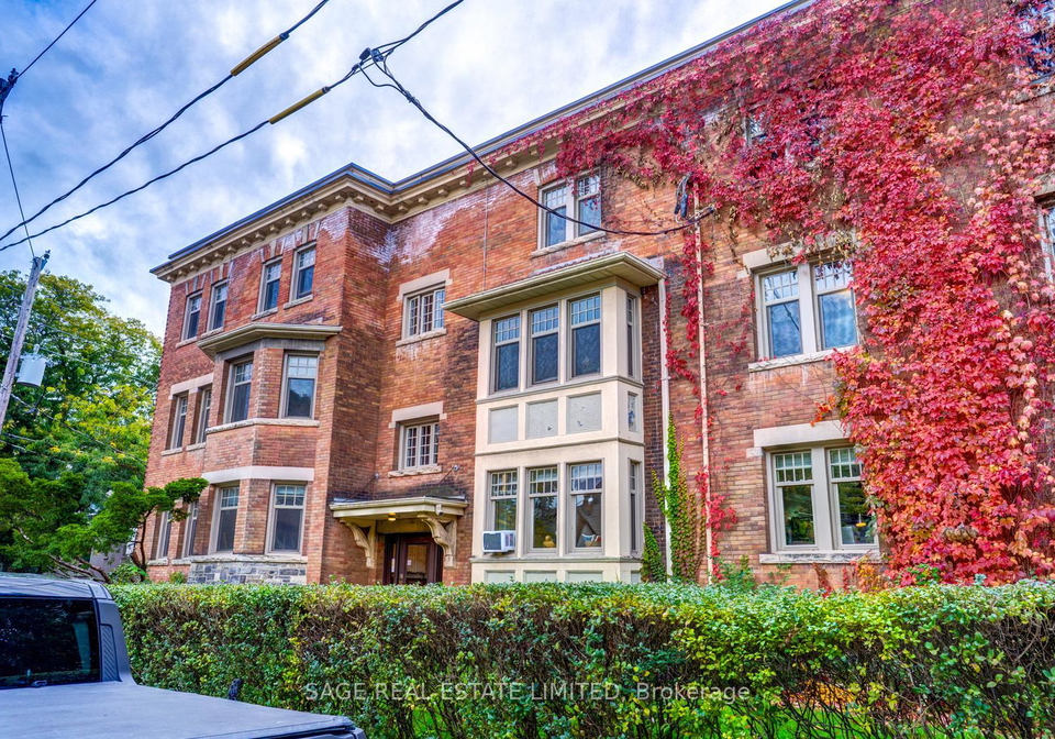 3-lonsdale-road-toronto-ontario-c12481073