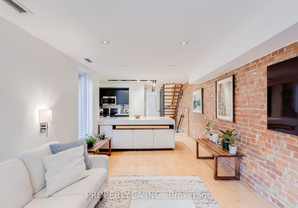 64-dovercourt-road-toronto-ontario-c12481111