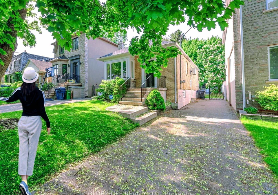 210-donlea-drive-east-york-ontario-c12481357