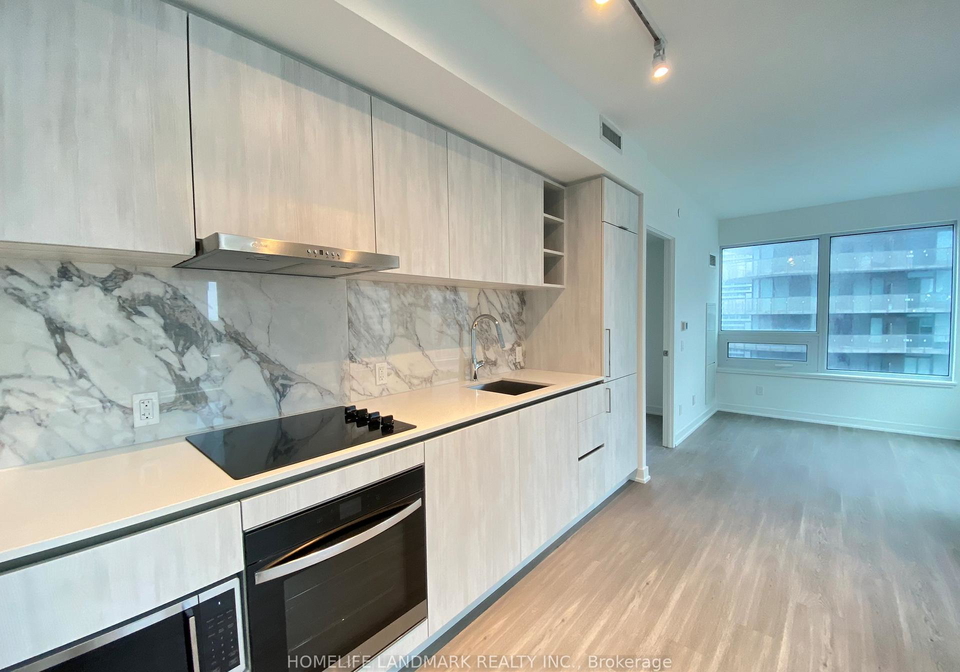 8-wellesley-street-w-toronto-ontario-c12481523