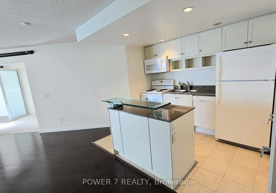 8-york-street-toronto-ontario-c12481601