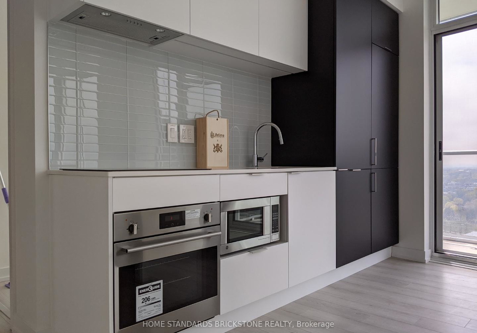 33-helendale-avenue-toronto-ontario-c12481619