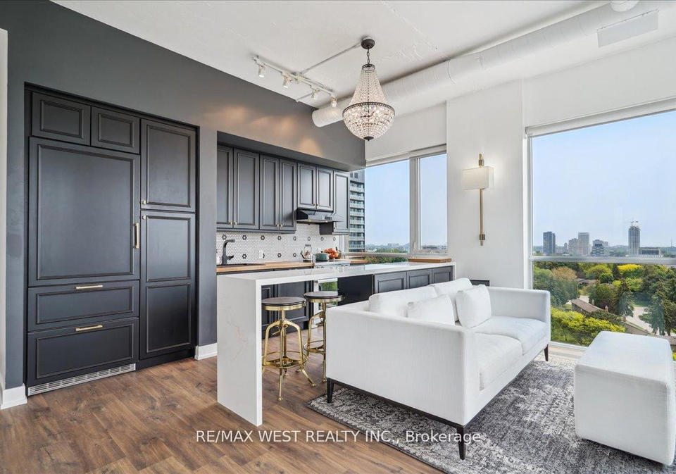 75-the-donway-w-north-york-ontario-c12481658