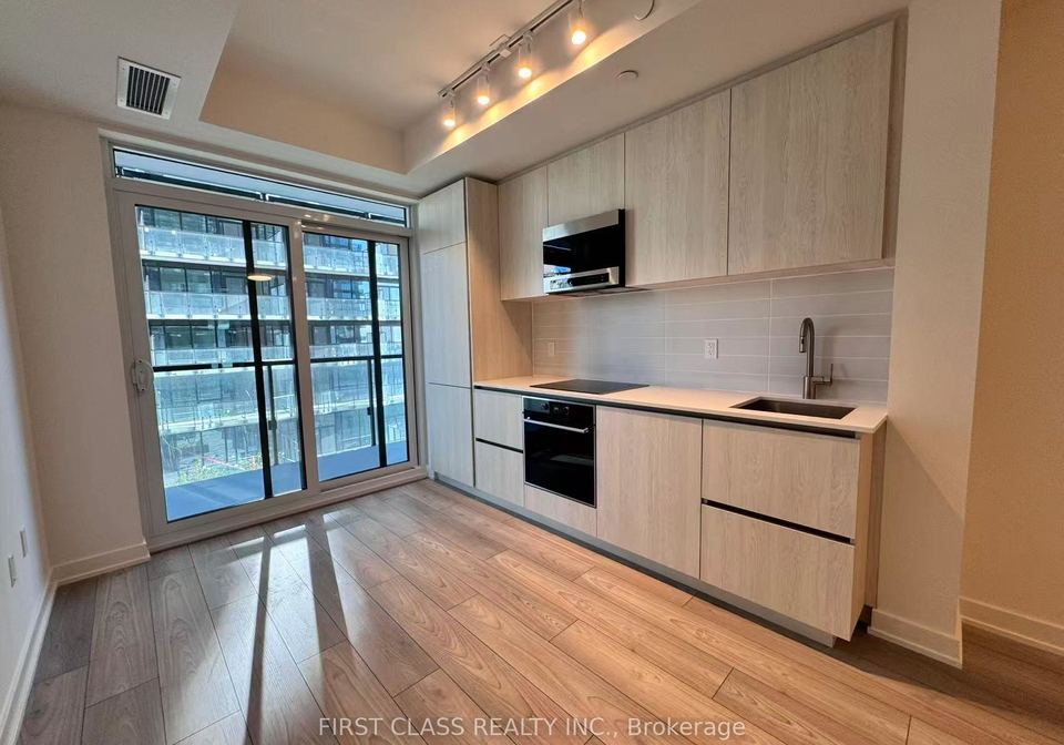 110-broadway-avenue-toronto-ontario-c12481862