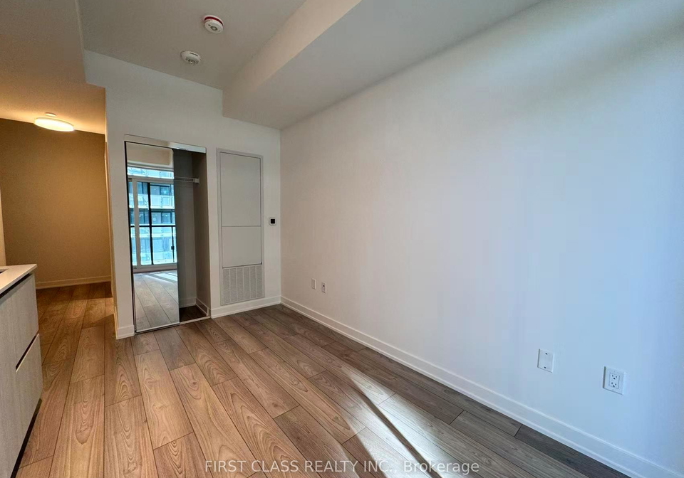 110-broadway-avenue-toronto-ontario-c12481862