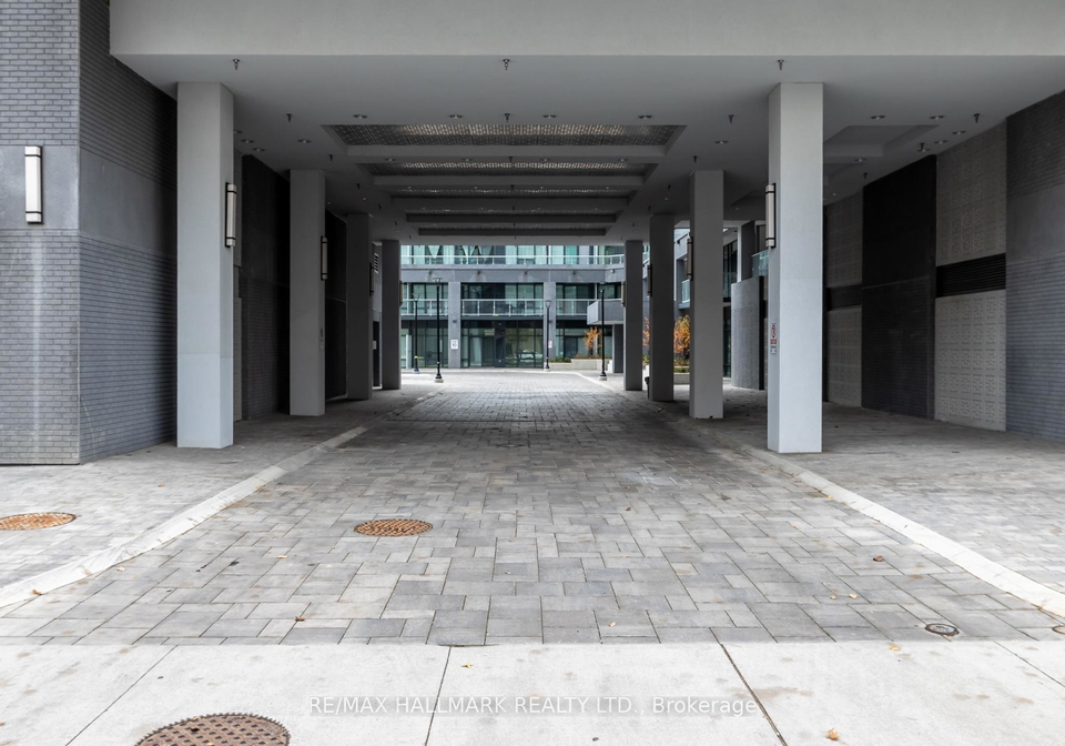 621-sheppard-avenue-e-north-york-ontario-c12481918