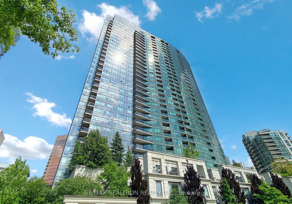15-greenview-avenue-toronto-ontario-c12481966