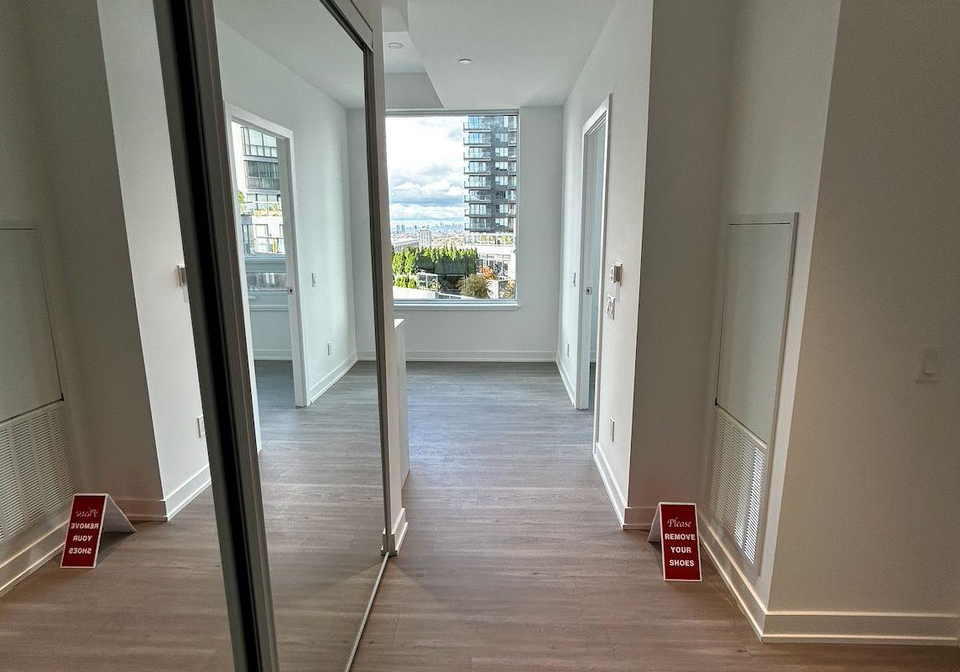8-wellesley-street-w-toronto-ontario-c12482086
