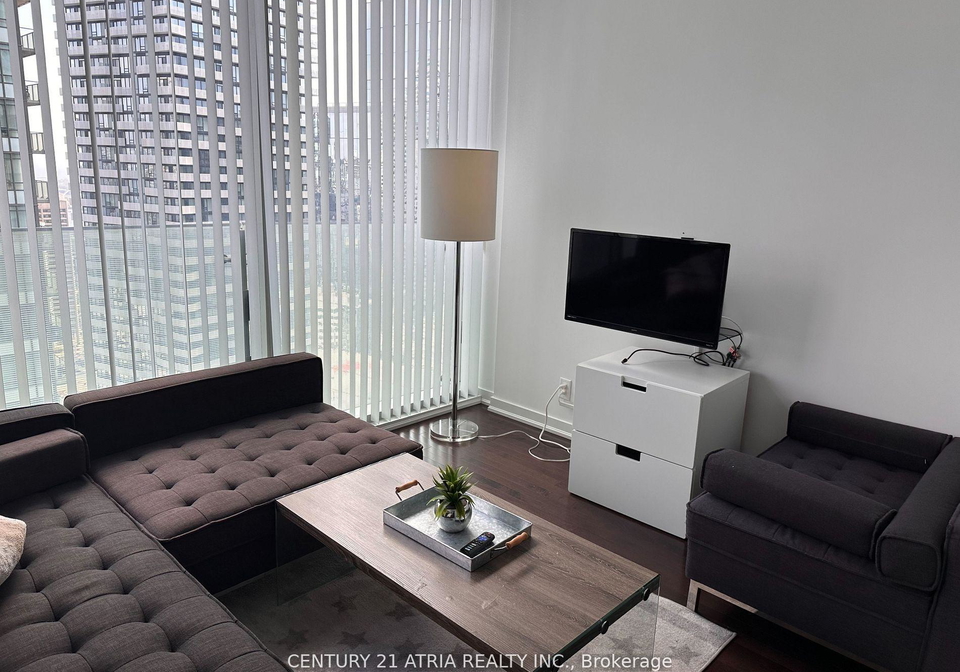 14-york-street-toronto-ontario-c12482109