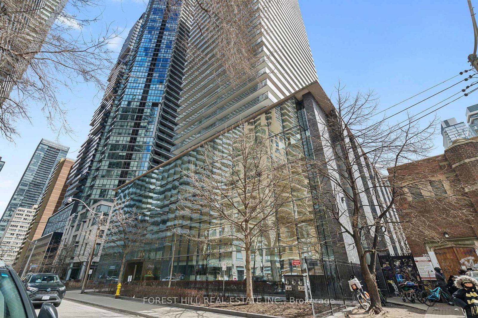 33-charles-street-toronto-ontario-c12482380