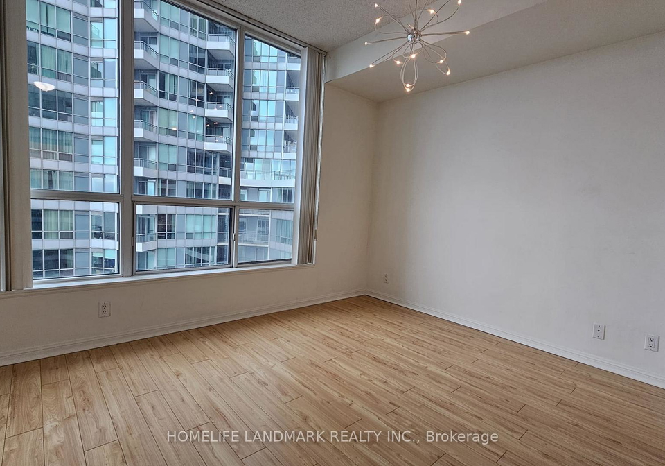 228-queens-quay-w-toronto-ontario-c12482547
