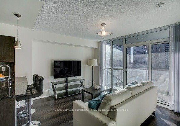 88-sheppard-avenue-e-north-york-ontario-c12482654