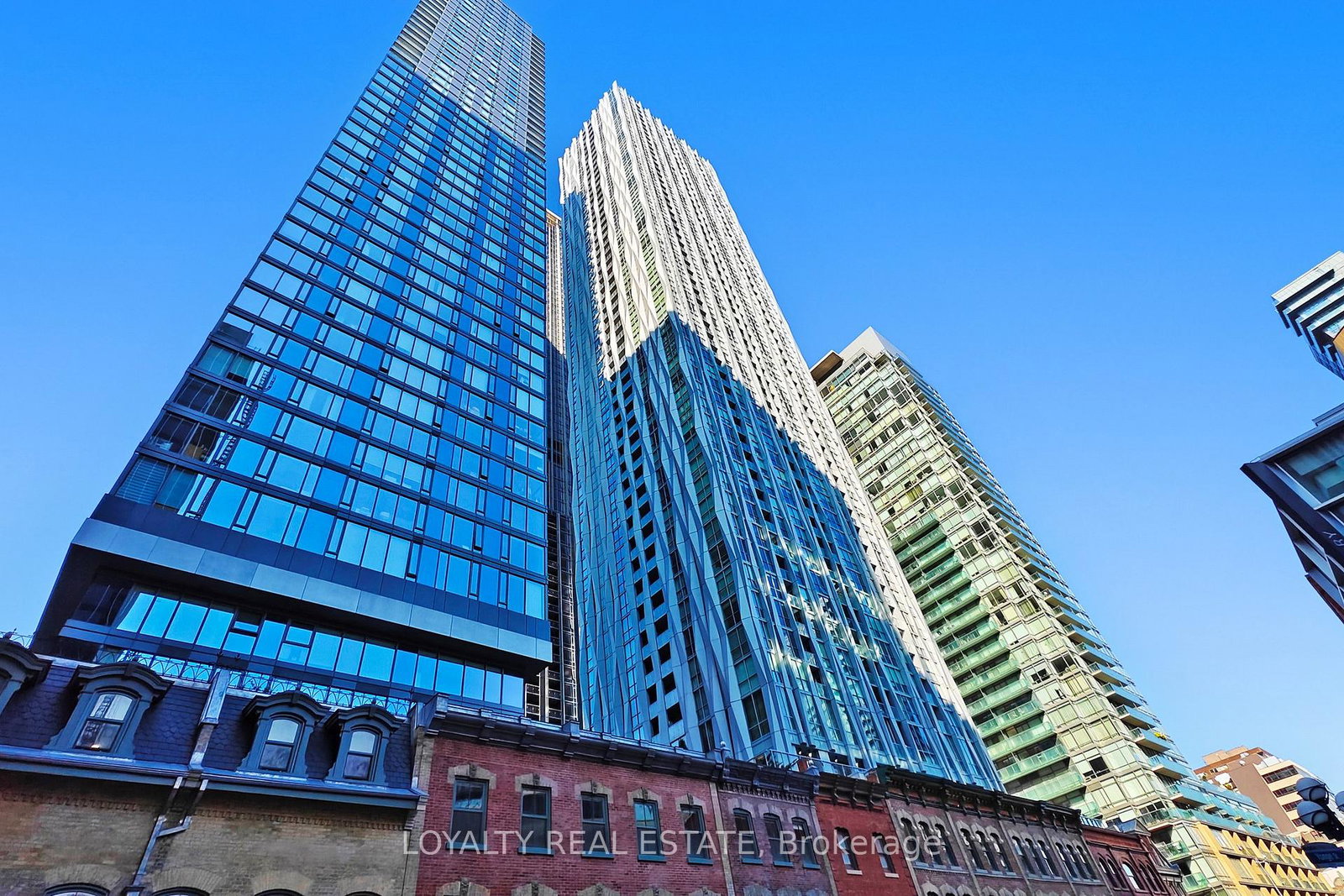 1-yorkville-avenue-toronto-ontario-c12482655