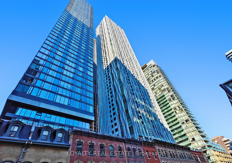 1-yorkville-avenue-toronto-ontario-c12482655