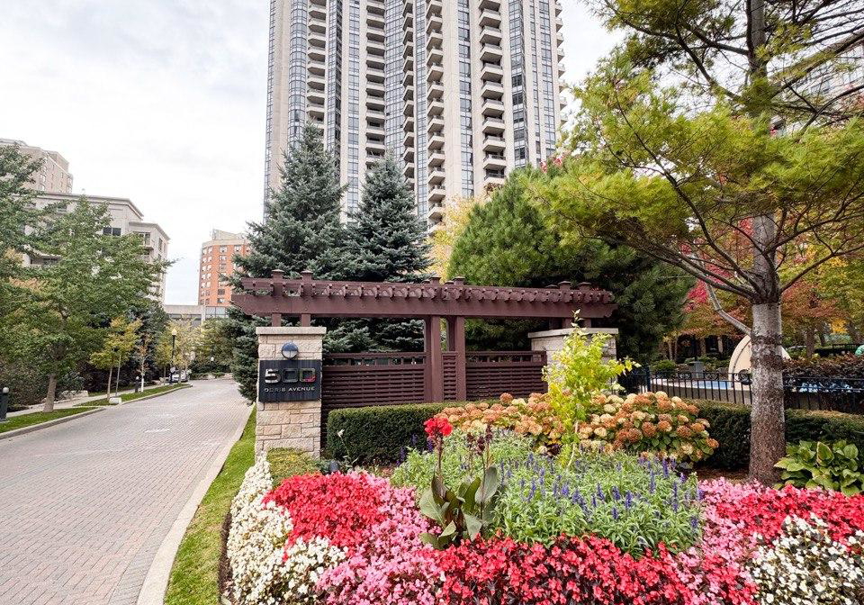 500-doris-avenue-north-york-ontario-c12482988