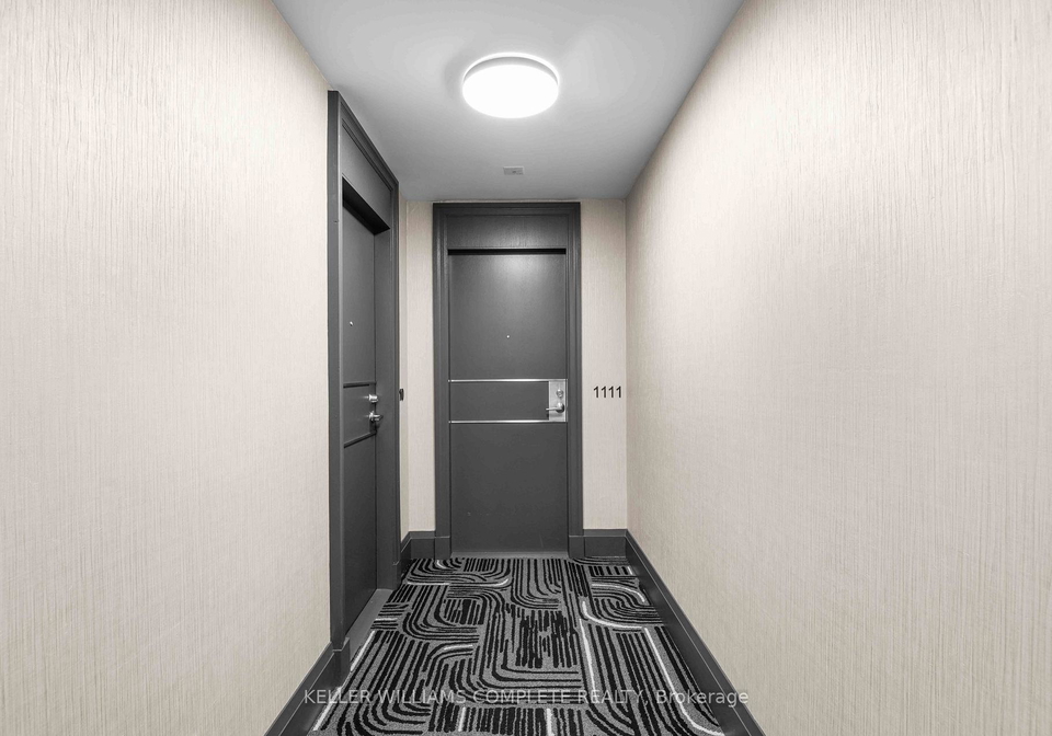 30-grand-trunk-crescent-sw-toronto-ontario-c12483043