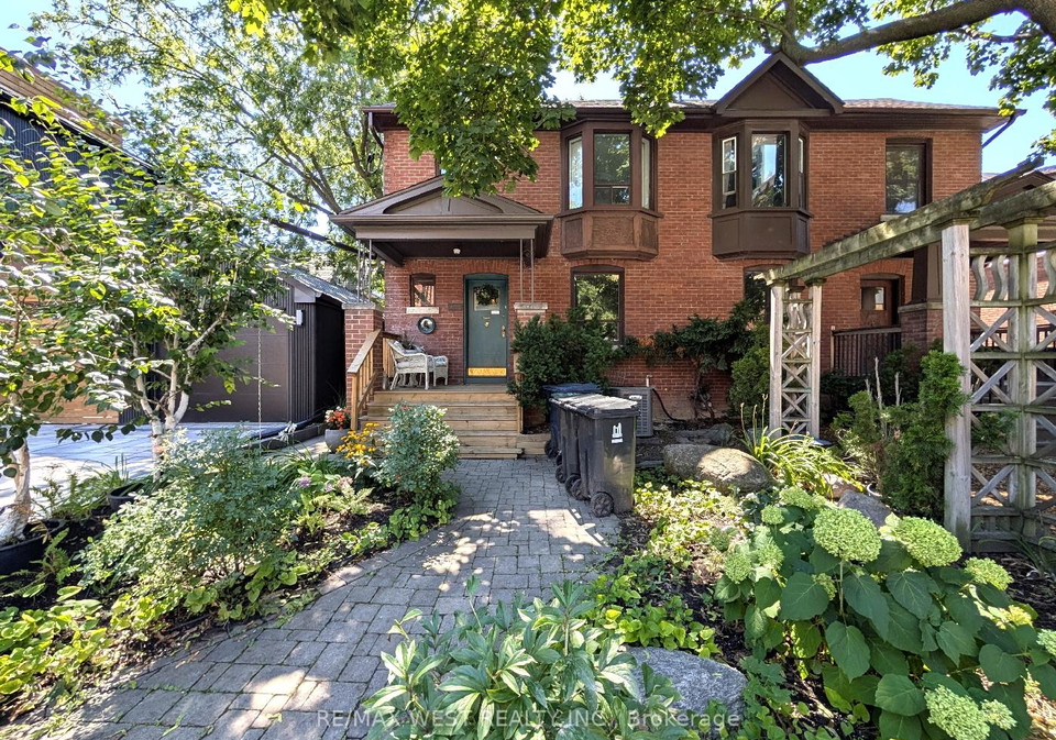195-ellsworth-avenue-toronto-ontario-c12483112