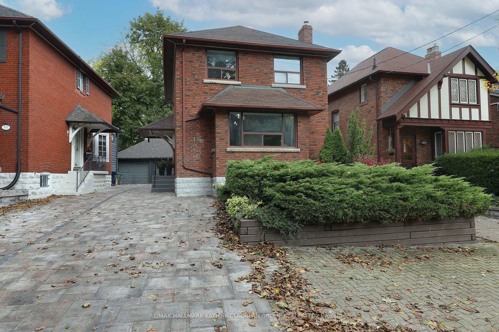 12-cameron-crescent-east-york-ontario-c12483312
