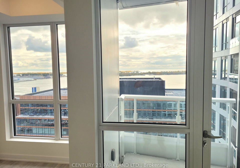15-richardson-street-toronto-ontario-c12483392
