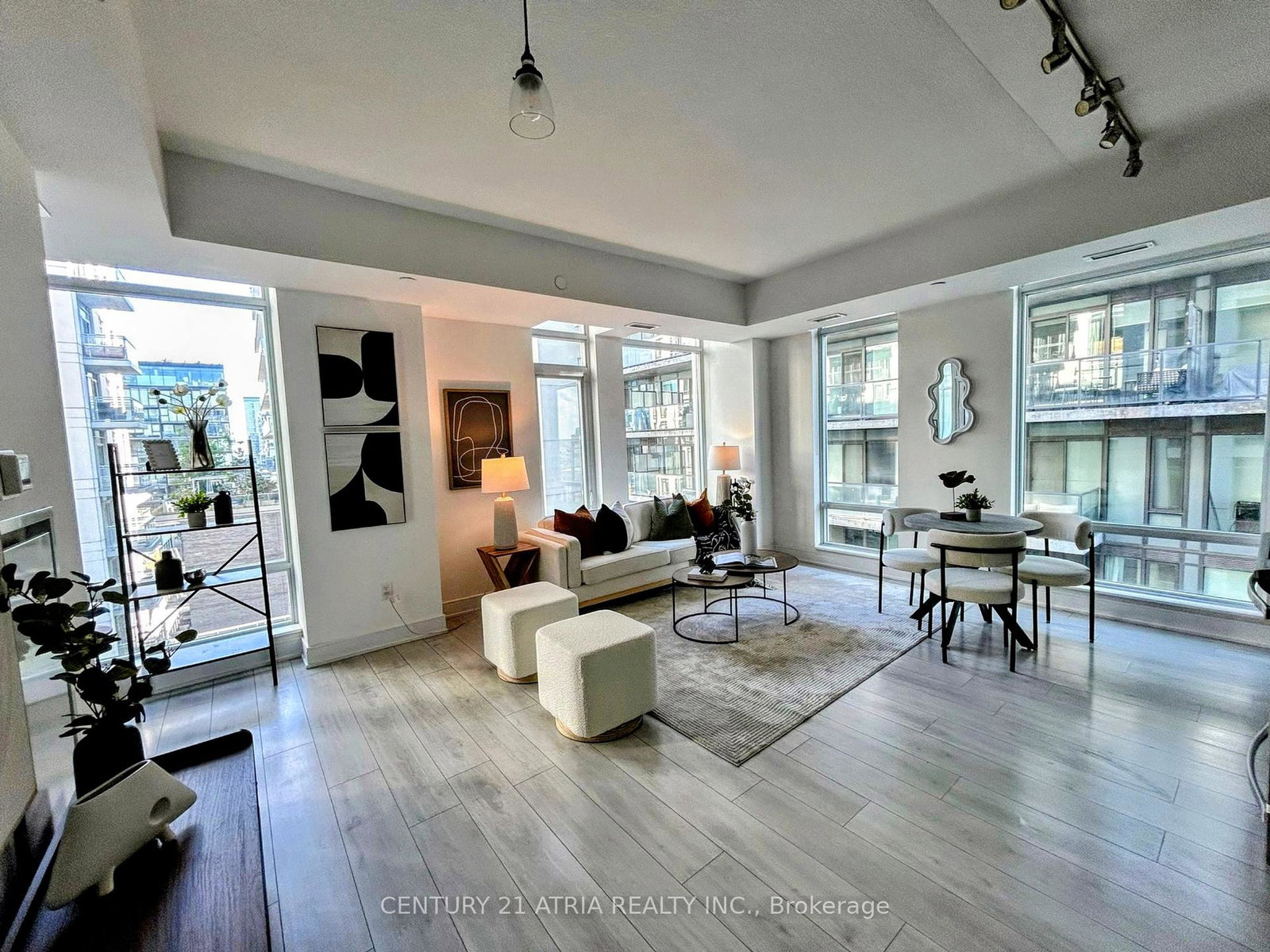 525-adelaide-street-toronto-ontario-c12483422